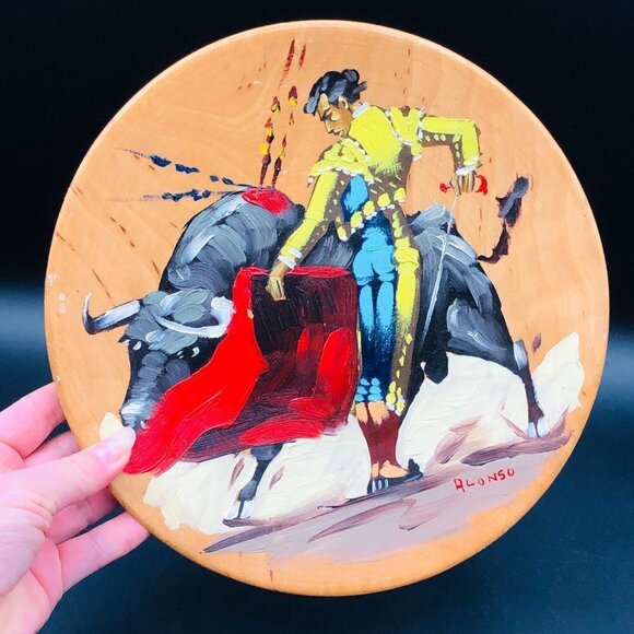 Mid Century Spanish Matador Painting Wooden Plate Wall Hanging Artist signed - Picture 10 of 11